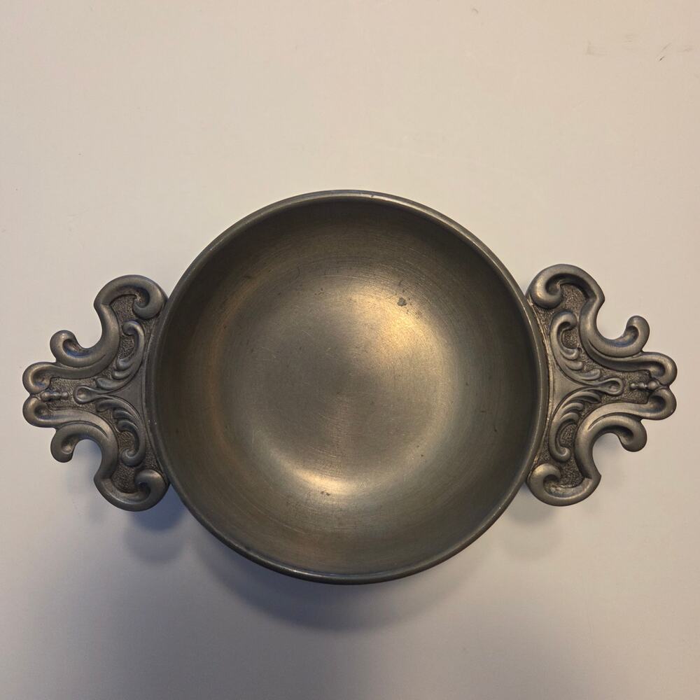 Vintage Metalars Peltro Pewter Porringer Bowl Scrolling Double Handles Italy